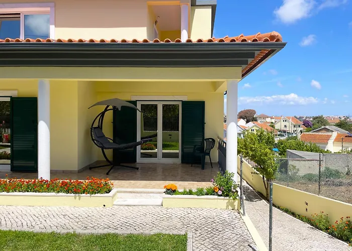 Lolik Villa