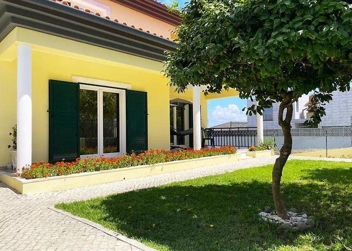Lolik Villa